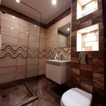 студио валис ヴァルナ